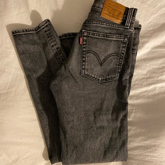 Levi’s Wedgie Jeans - Picture 1 of 6